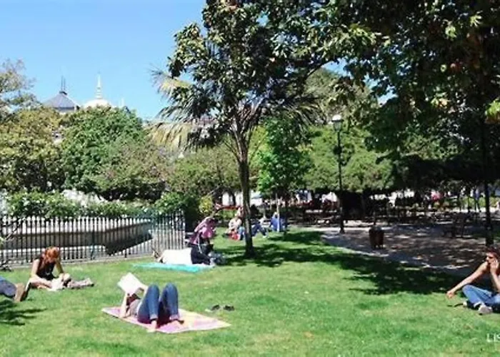 Classy 2br In Principe Real W/ Heating * リスボン