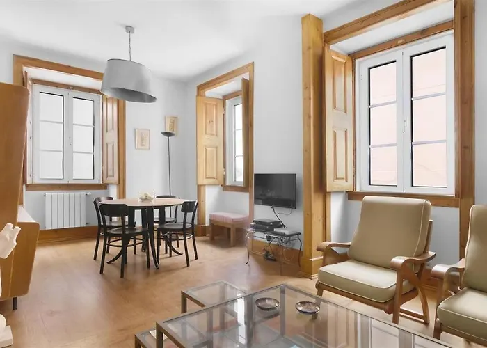 Classy 2br In Principe Real W/ Heating *