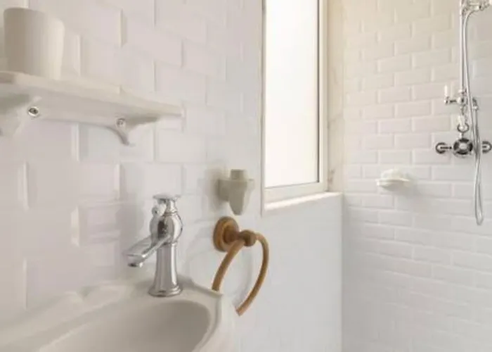 Classy 2br In Principe Real W/ Heating